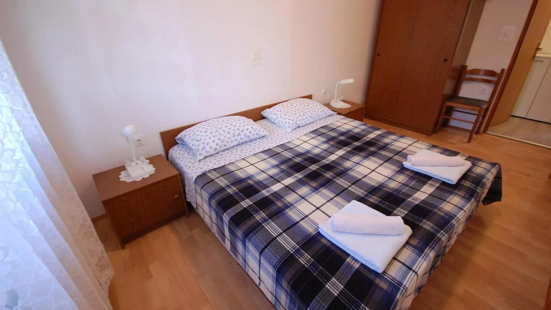 Apartments With A Parking Space Njivice, Krk - 21728 Croatia