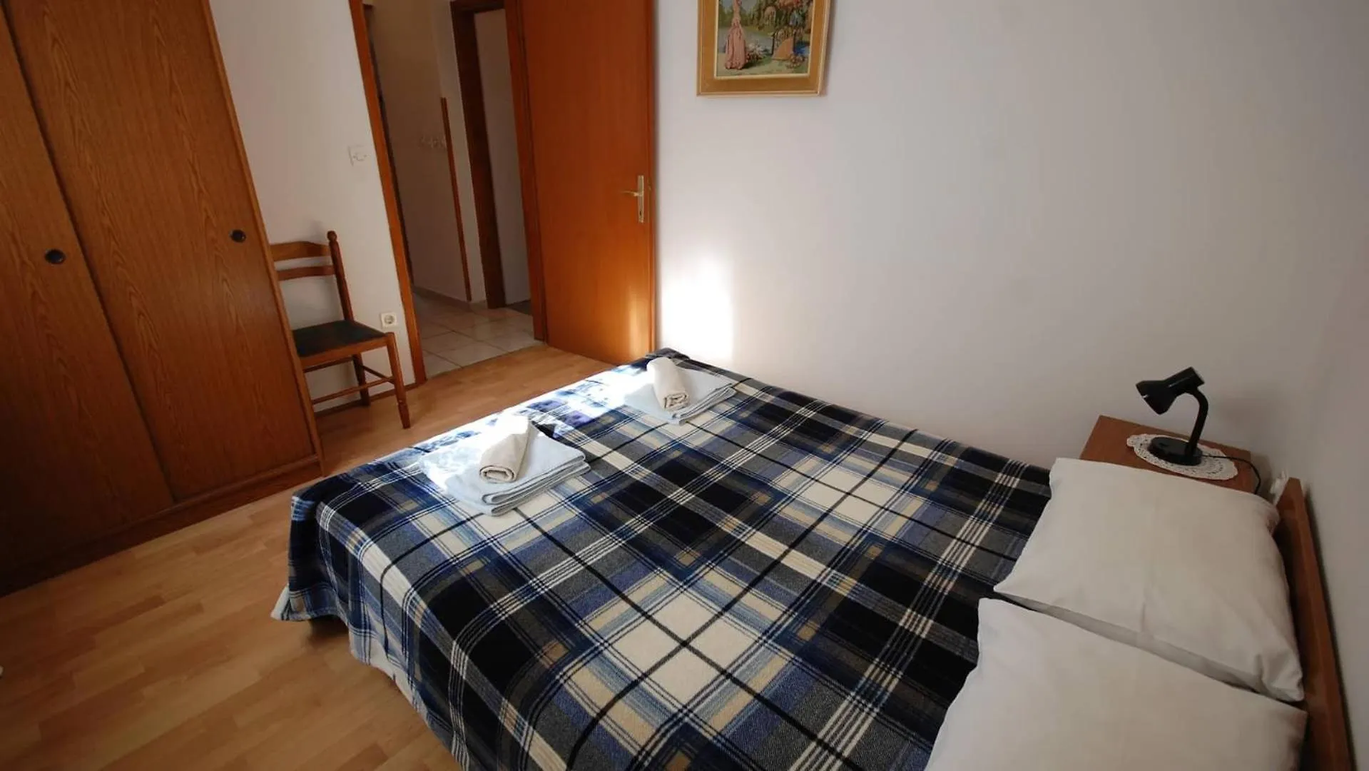 Apartments With A Parking Space Njivice, Krk - 21728 Croatia